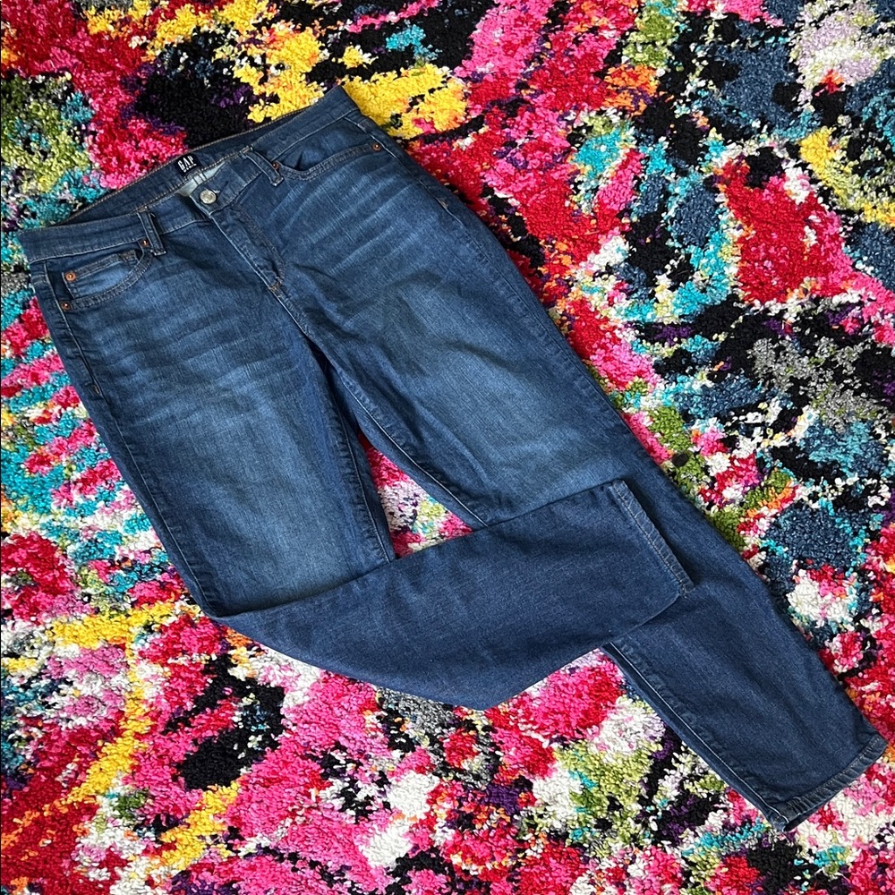 GAP Women’s Skinny Blue Jeans